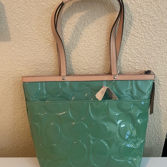 Coach Signature Stripe Embrossed patent Tote Bag - Picture 3 of 14